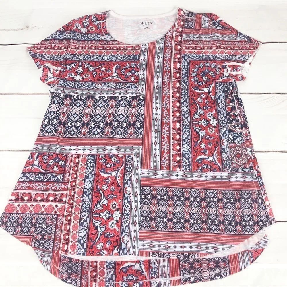 Style & Co Floral Print T-Shirt size Medium